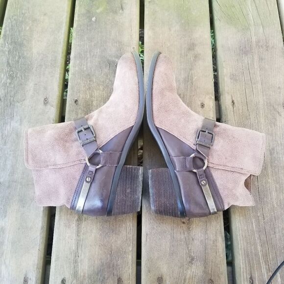 Vince Camuto Bodee Suede Leather Harness Booties Size Woman's 11 - Picture 3 of 10